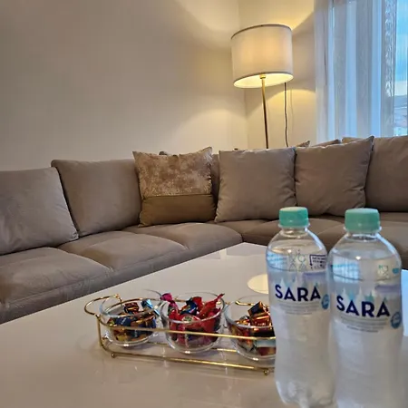 Lux Sara